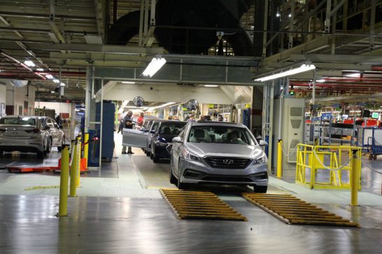 Hyundai-Motor-Manufacturing-Alabama-Sonata-rolling-off-line