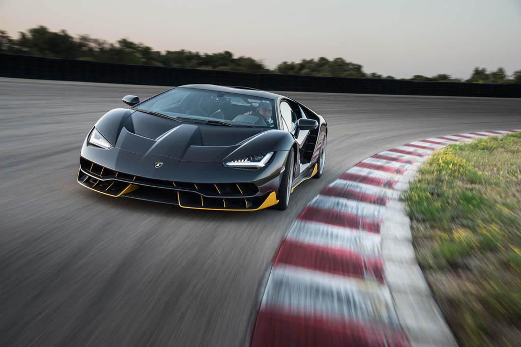 Lamborghini Centenario LP 770-4