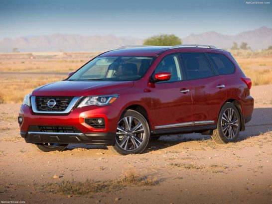 Nissan-Pathfinder-2017-13