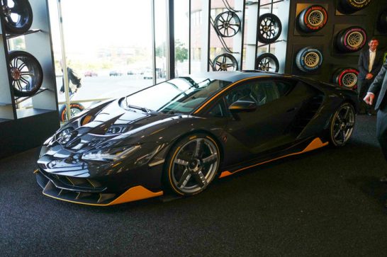 Pirelli-World-Los-Angeles-Lambroghini-Centenario-(1)