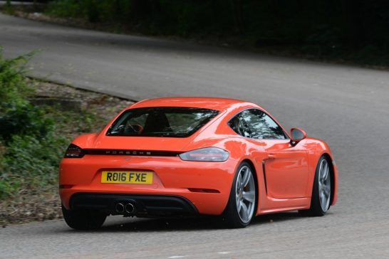 Porsche 718 Cayman 2016