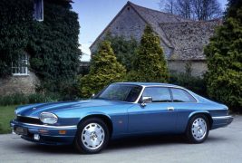 jaguar_xjs_1990