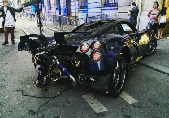 pagani-huayra-pearl-crash-paris-3