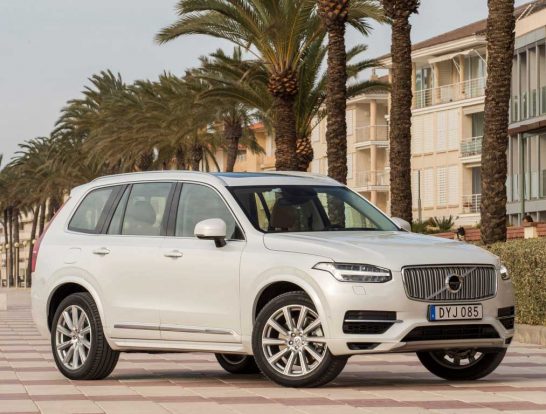 volvo_xc90_t8_2015