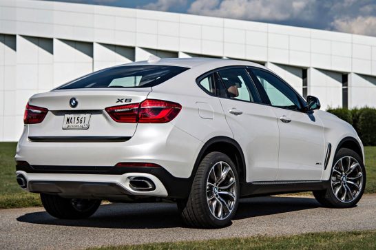 2015-BMW-X6-xDrive50i-rear-three-quarter-view-7