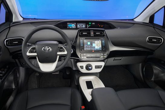 2016 Toyota Prius Touring