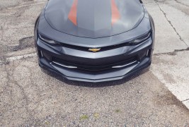 2017-Chevrolet-Camaro-50th-Anniversary-front-end-top-view