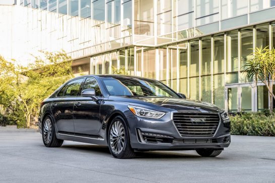 2017 Genesis G90