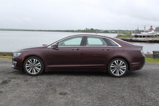 2017 Lincoln MKZ