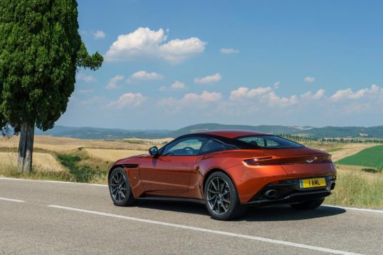 Aston Martin DB11 2016