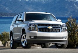 Chevrolet-Tahoe-2015-1600-01