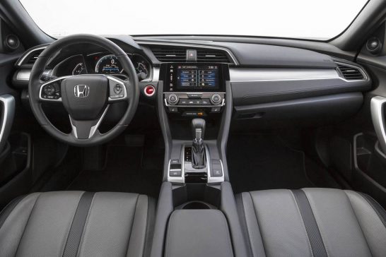 Honda-Civic-Hatch-interior (2)