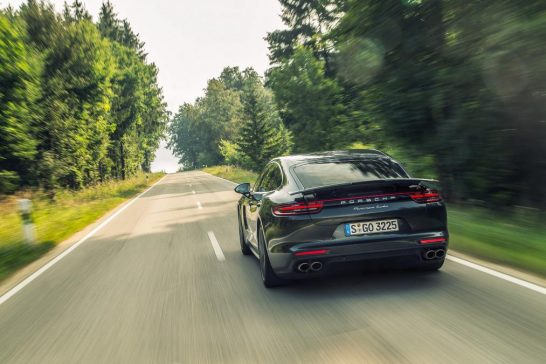 Porsche Panamera Turbo 2016