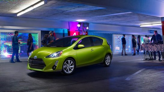 Prius c 2016