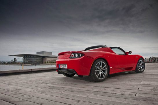 Tesla-Roadster-12[2]