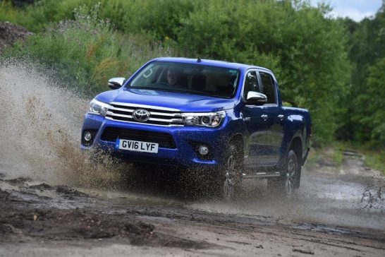 Toyota Hilux 2016