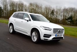 Volvo XC90 01