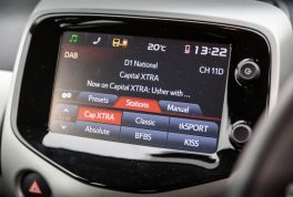 2016-Citroen-C1-Furio-17