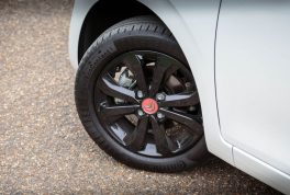2016-Citroen-C1-Furio-5