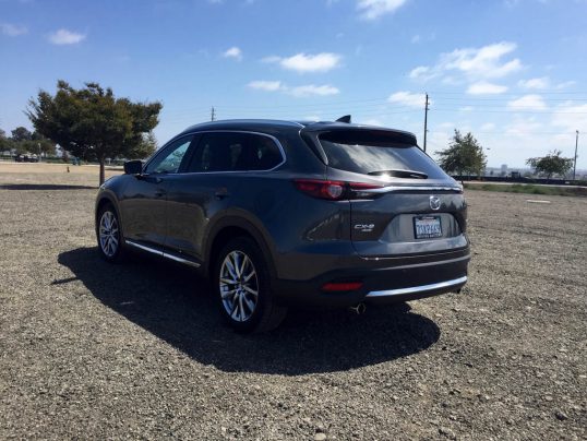 2016-Mazda-CX9-Drive - 5