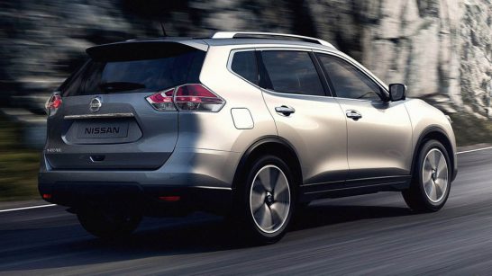 2016-Nissan-X-Trail-Hybrid-Rear_1