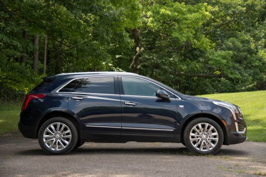 2017 Cadillac XT5 Platinum AWD