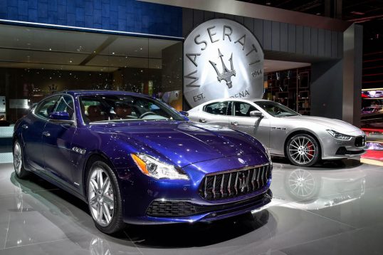 2017-maseratiquattroporte-13