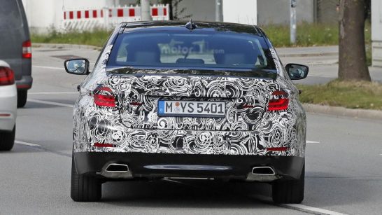 2017-bmw-5-series-sedan-spy-photo1