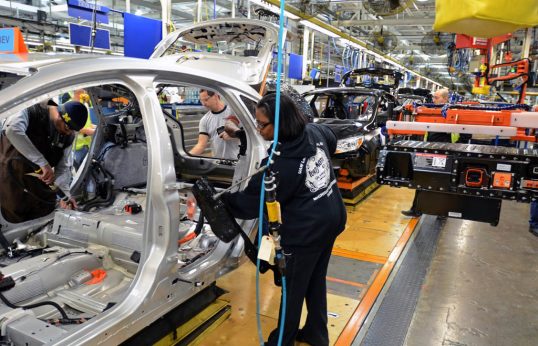 Ford-assembly-line-3
