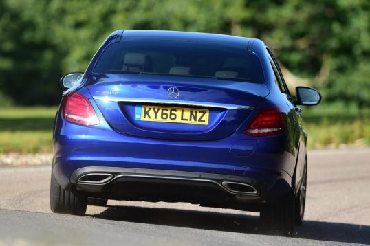 Mercedes C 350e plug-in hybrid 2016