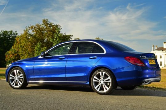 Mercedes C 350e plug-in hybrid 2016