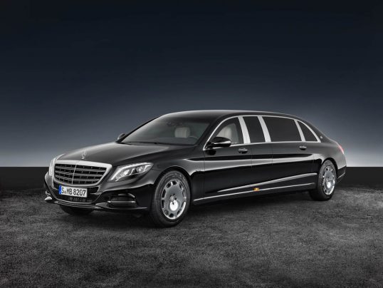 Mercedes-Maybach S600 Pullman 01