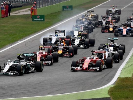Monza_Nico_Rosberg_leads