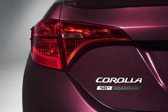 Toyota-Corolla-2017-6