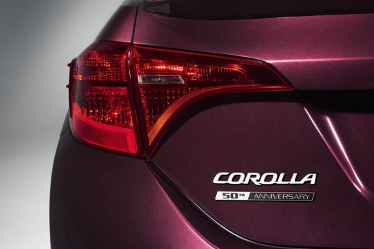Toyota-Corolla-2017-6