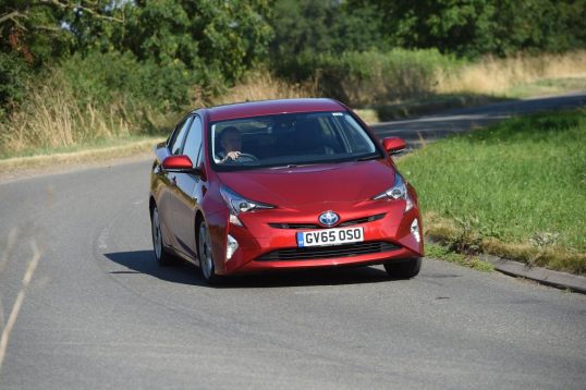 Toyota Prius 16