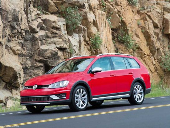 Volkswagen-Golf_Alltrack-1