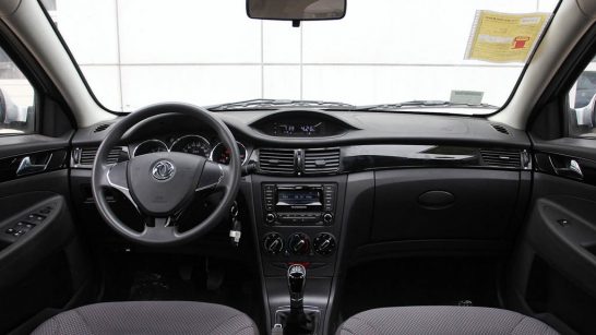 دانگ فنگ S30