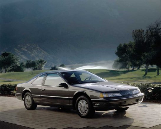 ford_thunderbird_1989