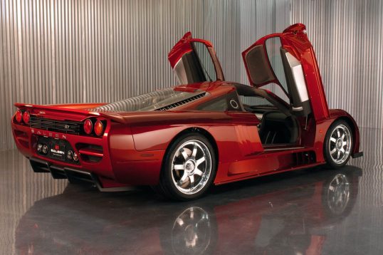 Saleen S7 LM 2004