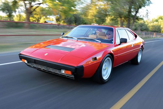 1976_80_ferrari_dino_308_gt4_us_spec_supercar_3600x2400