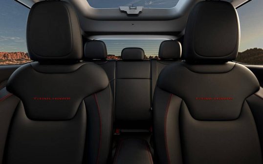 2015_jeep_renegade_phase2_interior_8