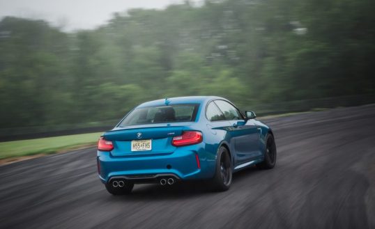 2016-bmw-m2-213-876x535