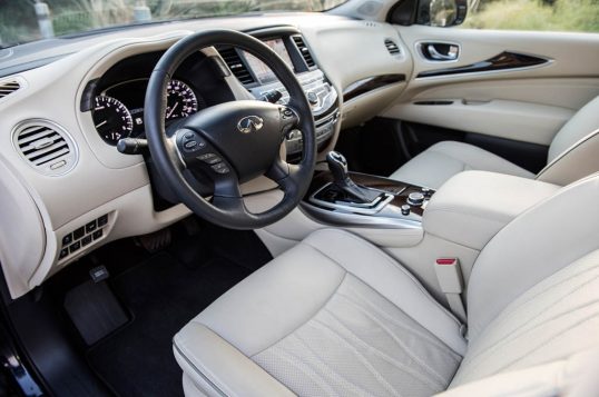 2016-infiniti-qx60-front-interior-seats