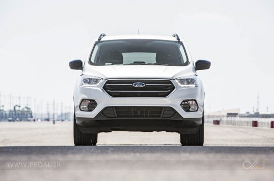 2017-ford-escape-se-awd-front-end