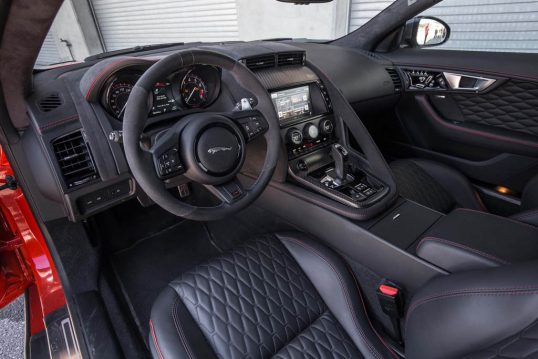 2017-jaguar-f-type-svr-interior
