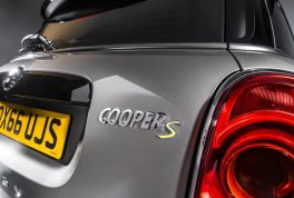 2017-mini-countryman-205
