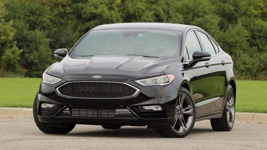 2017-ford-fusion-sport-review3