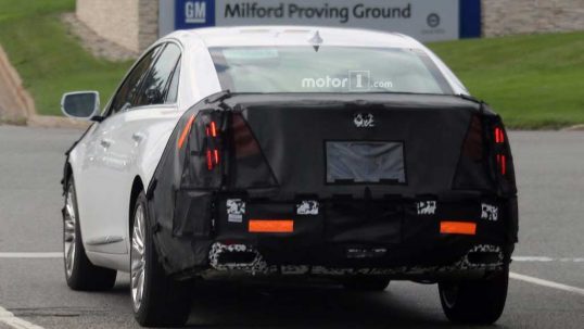 2018-cadillac-xts-spy-shot3