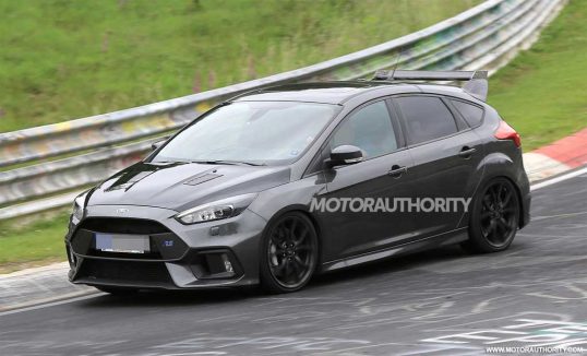 2018-ford-focus-rs500-spy-s